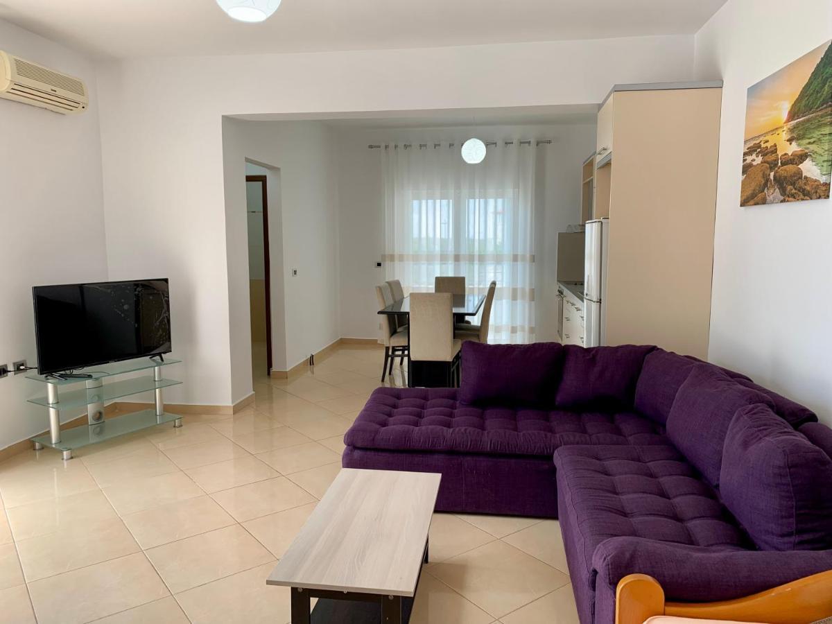 סרנדה Bardhi Apts מראה חיצוני תמונה