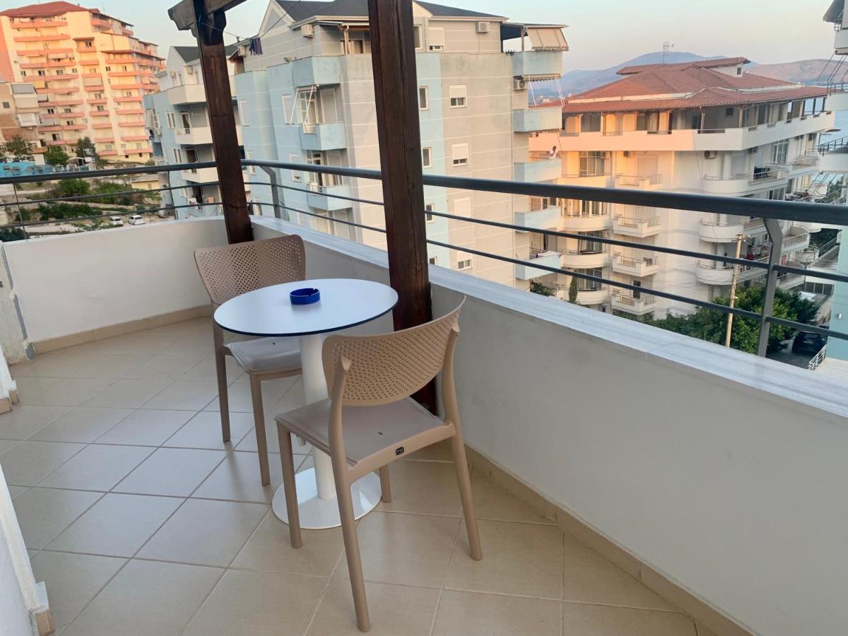 סרנדה Bardhi Apts מראה חיצוני תמונה